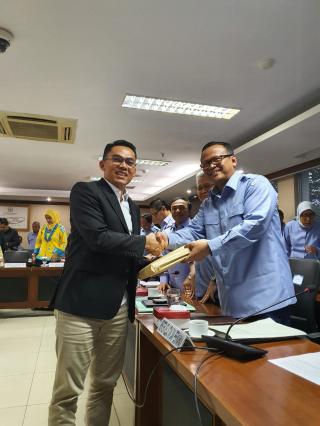 Edwin Titipkan Aspirasi Nelayan Riau Kepada Menteri Edhy