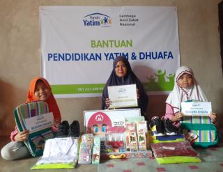 Rumah Yatim Bantu Pendidikan untuk Aisyah dan Azizah