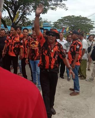 Hendak Demo, Massa Asmara Dihadang Sekelompok Orang Berpakaian OKP