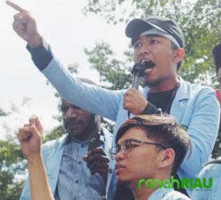 Tuntutan 1 tahun pelaku Penyerangan Novel Baswedan dalam upaya pelemahan penegakan hukum