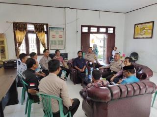 Polsi dan Warga Enok Gelar Musyawarah, 3 Poin Disepakati Agar Pemilu Sukses