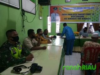 Serda Mustaqim Laksanakan Pengawasan Pembagian BLT di Desa Senggoro