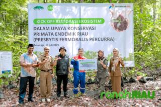 Pertagas Tanam 1200 Pohon dalam upaya Konservasi Primata endemik di Balai Raja