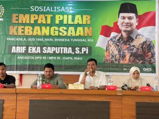 Senator Riau Ajak Mahasiswa UPP Selalu Optimis Terhadap Negara