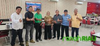 Ade Hartati mohon Tunjuk ajar para Pendiri PAN di Riau