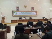 Bupati Beri Tanggapan Terhadap Pandangan Umum Fraksi Tentang Ranperda Kabupaten Inhil