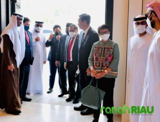 Tiba di Istana Al Shatie, Presiden disambut putra mahkota Abu Dhabi