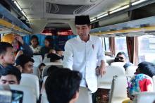Ketika Presiden Sapa Pemudik di Terminal Baranangsiang Bogor