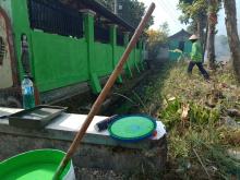  Apel Karya Bhakti TMMD, TNI Poles Pagar Besi