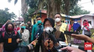 Penyaluran Bansos di Riau semrawut, Risma: ini hak orang miskin, dosa jika tidak disalurkan