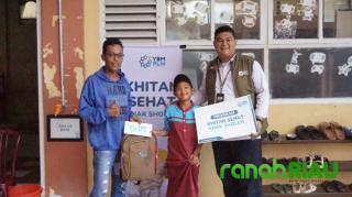 50 Anak Duri Tersenyum, YBM PLN dan IZI hadirkan Khitan Sehat Anak Sholeh