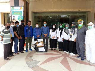 DPD PAN Bengkalis Serahkan Puluhan APD ke RSUD Mandau