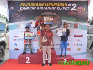 Berjalan Sukses, Kejuaraan Menembak Piala Danyon Arhanud 13/PBY Resmi Ditutup Pj Walikota Pekanbaru