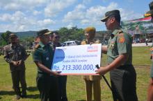 Komandan Kodim 0824 Jember Terima Bantuan Ambulance Dari BRI Jember