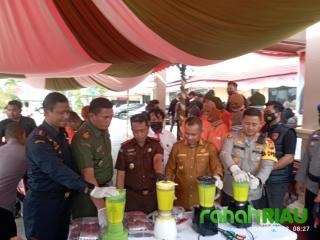 Polres Bengkalis Lakukan Pemusnahan BB Ribuan Narkotika