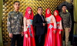 Rusdi Rajo Intan  Raih Sukses dengan Kemandirian dan Doa