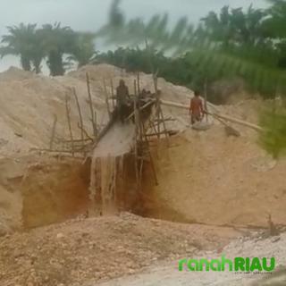 Sempat Terhenti, PETI Kembali Memporak Porandakan Lahan Perkebunan di Desa Serosa