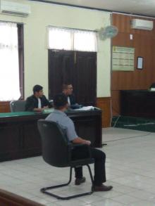 Saksi Ahli Pidana Di PN Pekanbaru Sebut Undang-Undang Pers Berlaku Untuk Kalangan Pers