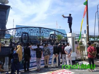 Dugaan Kasus Korupsi Dana Hibah KONI Bengkalis, GEMPURA Turun Gelar Aksi Demo