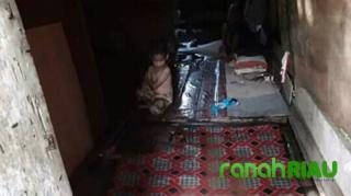 Debit Air Meningkat, Kondisi Rumah Nenek Samnah di Tempuling Memprihatinkan