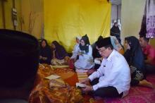 Bupati Inhil Ungkapkan Duka Cita Mendalam Atas Wafatnya Busu Atan