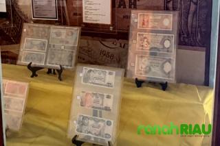 Numismatik Riau: Jejak Uang Lama yang Menggambarkan Dinamika Ekonomi masa Silam