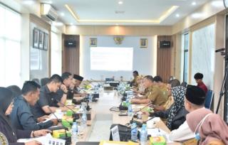 Komisi III Rapat Evaluasi Terhadap Kegiatan APBD 2025 Bersama OPD Terkait