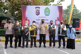 Gandeng Unri Vaksinasi Massal, Polda Riau Dorong Percepatan Herd Immunity Kampus
