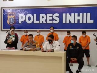 Polres Inhil Ungkap Modus 5 Pelaku Penghentian Kapal Tongkang Milik PT.THIP