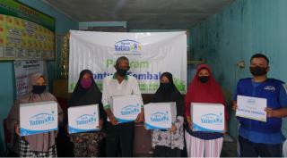 Rumah Yatim Sampaikan Bantuan Sembako untuk Korban Banjir Pekanbaru