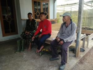 . Mahasiswa Bangga Ikut Bersama Satgas TMMD