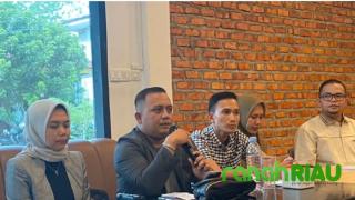 Gugat KPK Rp11 Miliar, Ajudan Gubernur Riau balik Serang: Status Tersangka Dipersoalkan!