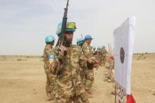 Pasukan Garuda Laksanakan Latihan Menembak di Sudan