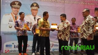 Sambu Group Raih 2 Piala Pada Malam Puncak Program Kerja Bulan K3 Provinsi Riau