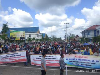 Ribuan SADAM Gelar Aksi Demo di Depan Kantor DPRD Bengkalis