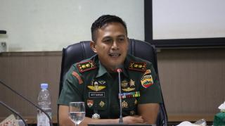 Patroli Karlahut, Babinsa dan Babinkamtibmas Pergoki 2 Warga transaksi Narkoba