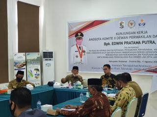 Senator Edwin Dibawa Bupati ke Kawasan Teknopolitan