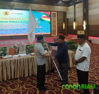 Musyawarah Khusus yang menentukan Arah, Mambang Mit terpilih Nahkodai FKPMR