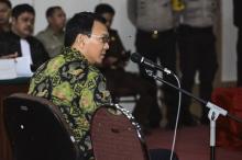 Ditegur hakim Gara-gara Ikan Nemo, Ahok Lanjutkan Pledoi