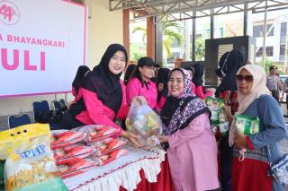 Sambut Ramadhan, Yayasan Kemala Bhayangkari Dumai gelar Pasar Murah 