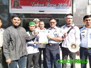 Aksi Damai bela Muslim Uyghur