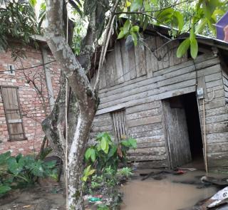 Kondisi Rumah Nenek Samnah Memprihatinkan, Bantuan Tak Kunjung Datang
