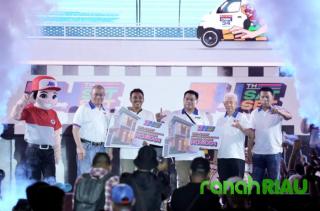 Semangat Melesat Sat Set, JNE Rayakan Peringatan Ulang tahun yang ke 34