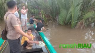 Pria 50 Tahun di Enok Disambar Buaya, Pencarian Terus Dilakukan