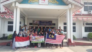 Mahasiswa UiTM Bersama Politeknik Negeri Bengkalis Fokus Konservasi Mangrove