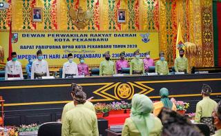 Peringati Hari Jadi Kota Pekanbaru, Gubri Puji Keberhasilan Pembangunan