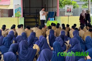 Gadai Emas di BRK Syariah, Solusi Cerdas Penuhi Kebutuhan Pendidikan Anak
