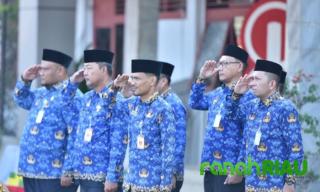 Sekretaris DPRD Bengkalis Bersama Staf Ikuti Apel Peringatan HUT RI ke 80