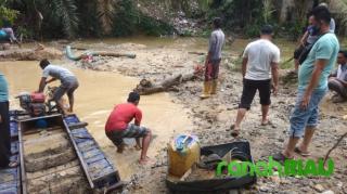 Menyelam Sedalam 1,5 Meter, Siswa SMA Tewas Tertimbun