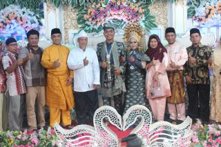 Hafith dan Bang Pican Jadi Tamu Istimewa Acara Kondangan Warga